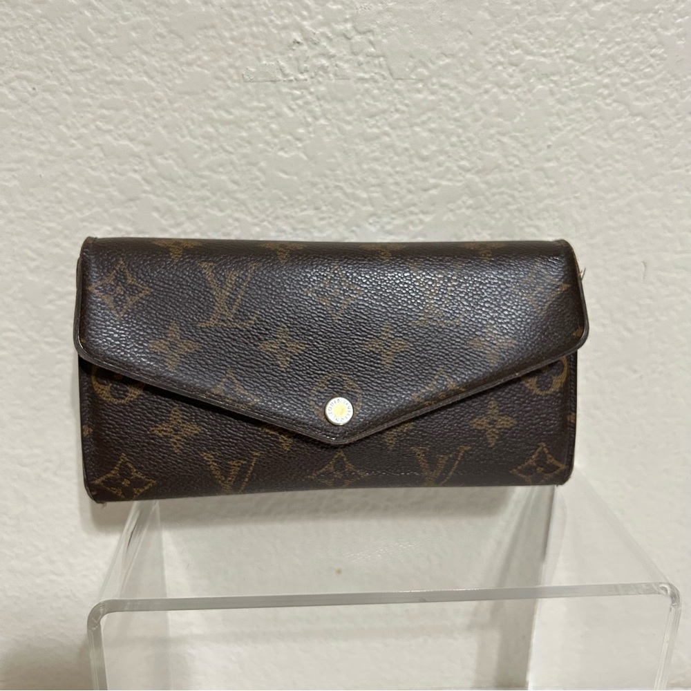 LOUIS VUITTON Monogram Portefeuille Sarah Wallet Long Wallets